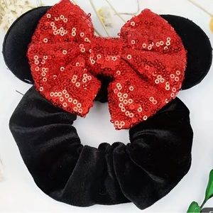 ✨UNLISTED Minnie Mouse Inspired Hair Scrunchie ✨